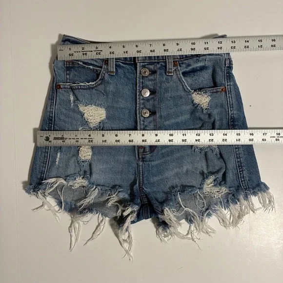 Abercrombie & Fitch Ultra High Rise Mom Shorts Distressed Button Fly Blue 25 0 - Picture 5 of 9